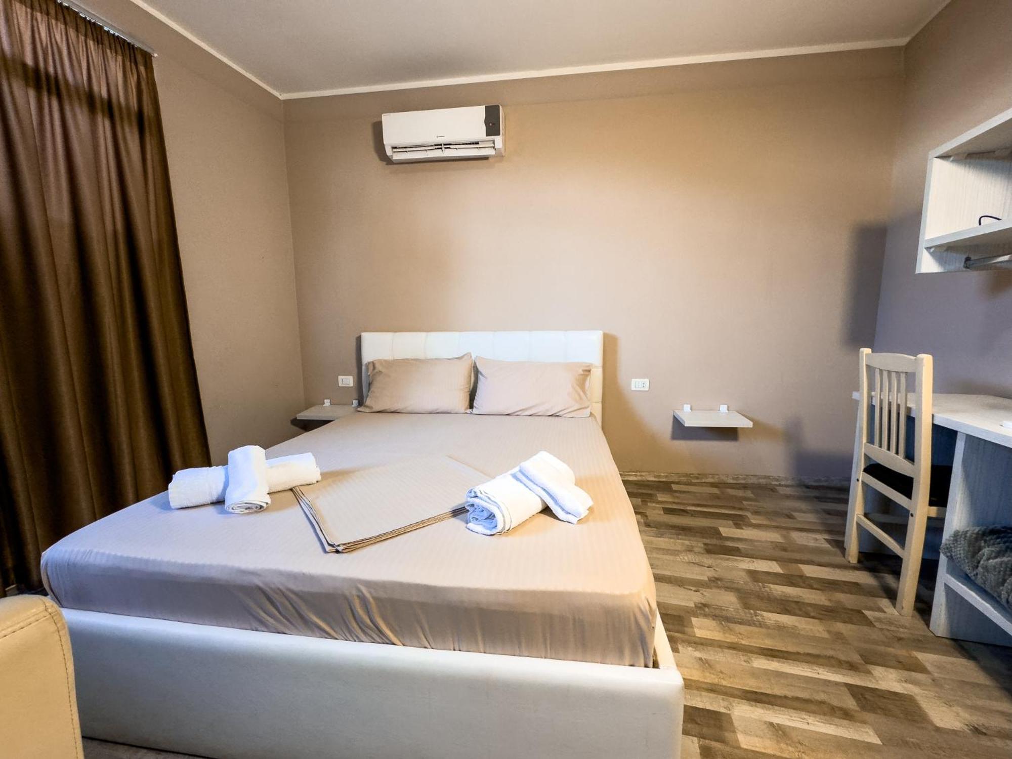 Shkodra Budget Hotel Zewnętrze zdjęcie