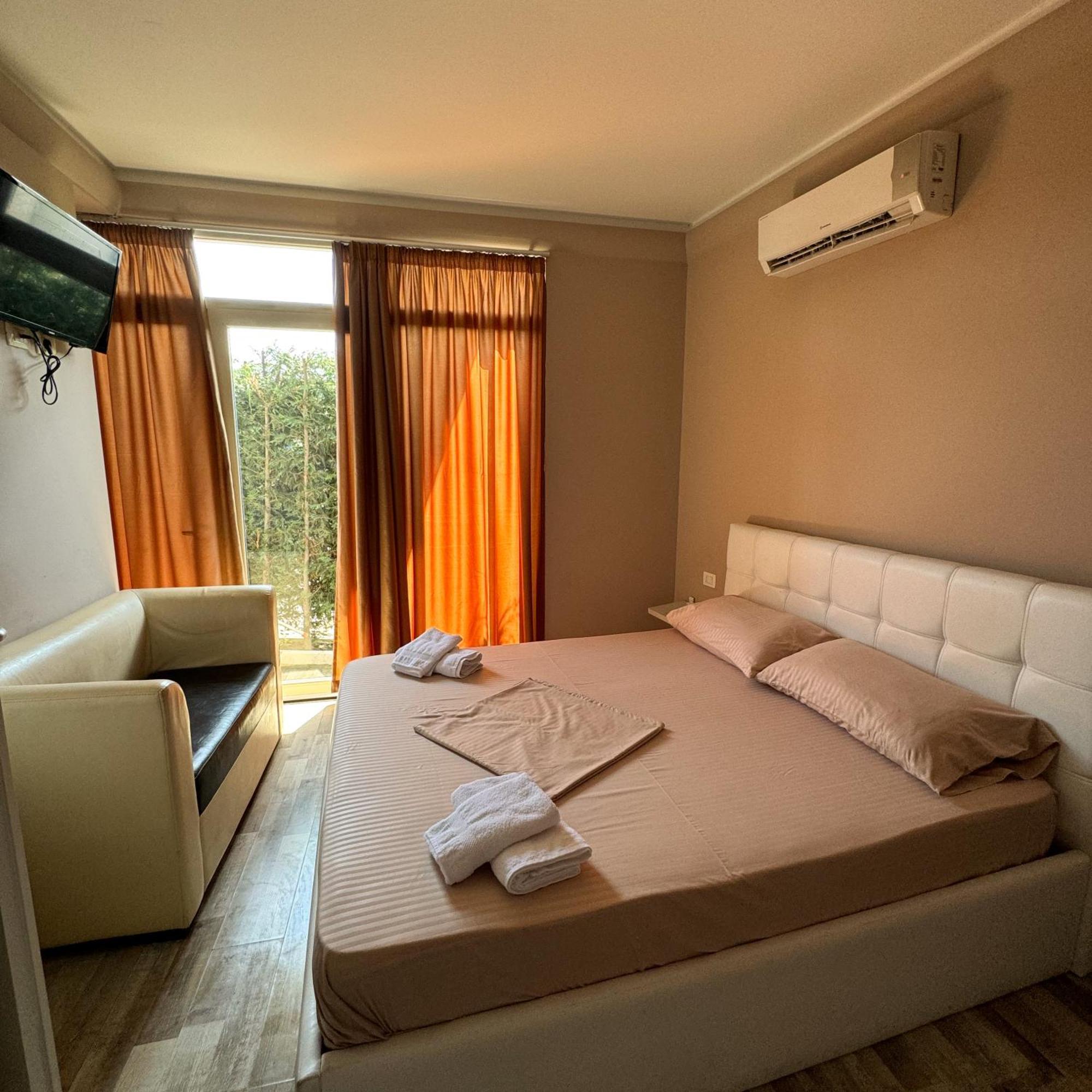 Shkodra Budget Hotel Zewnętrze zdjęcie
